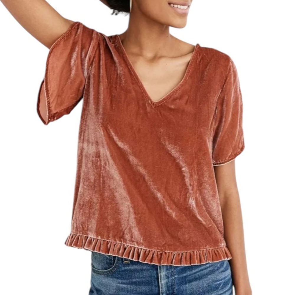 Madewell Velvet Tulip Sleeve Ruffle Top in Afterglow Red - S